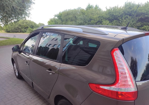 Renault Grand Scenic cena 33900 przebieg: 211000, rok produkcji 2015 z Siedlce małe 562